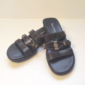 BARETRAPS Bernie Brown Leather Sandals With Braiding Silver Designs Size 6 1/2